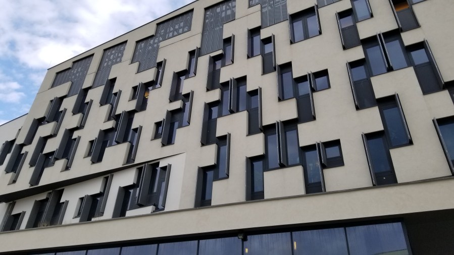 The D4 Building on the WU Vienna campus.